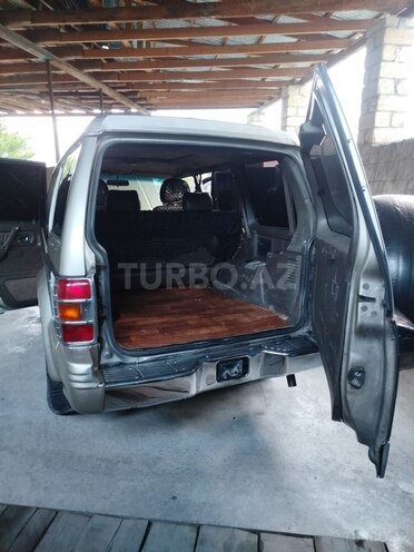 Mitsubishi Pajero 1993, 295,632 km - 2.5 l - Şəki