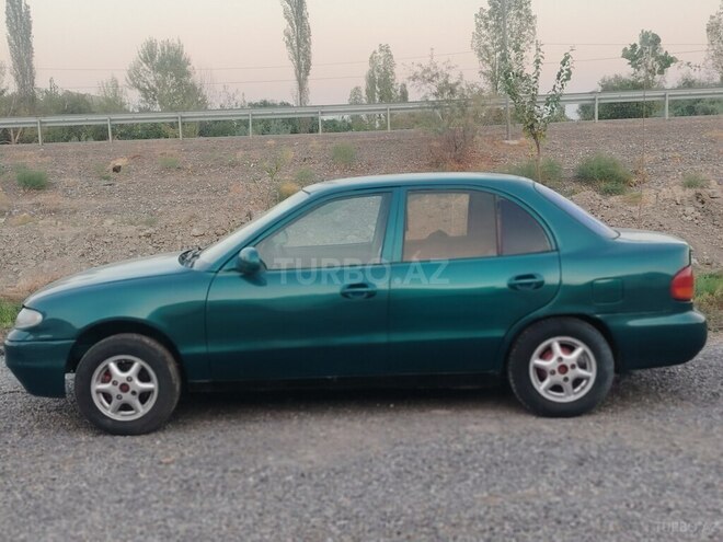 Hyundai Accent 1995, 455,800 km - 1.5 l - Ucar