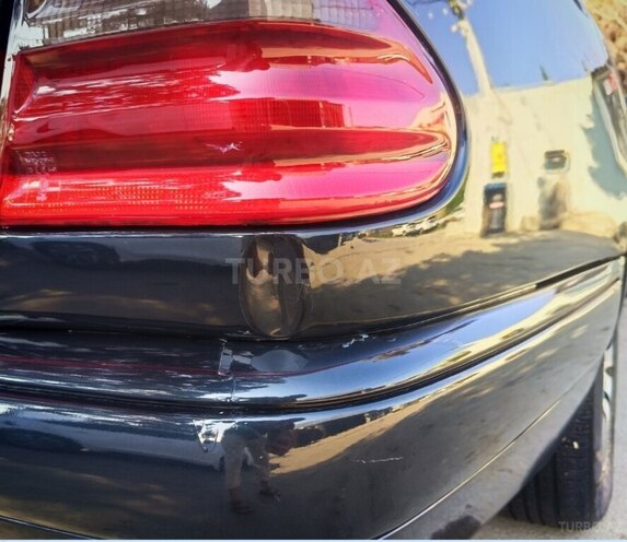 Mercedes E 200 1999, 466,000 km - 2.0 l - Bakı