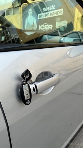 Nissan Tiida 2011, 98,000 km - 1.5 l - Bakı
