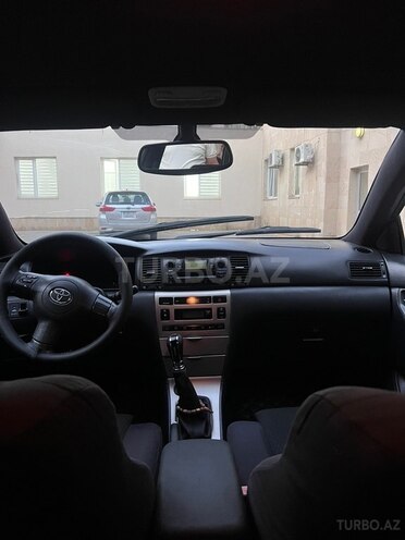 Toyota Corolla 2005, 390,000 km - 1.4 л - Bakı