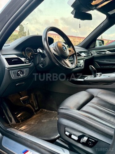 BMW 740 2018, 110,000 km - 2.0 l - Sumqayıt