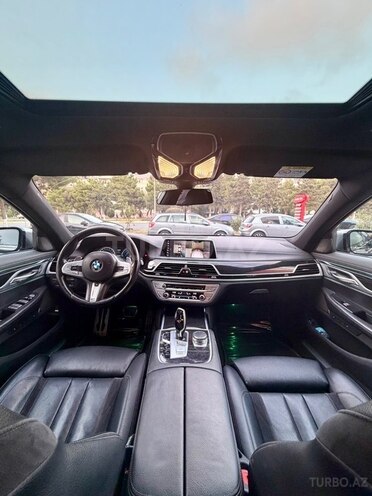 BMW 740 2018, 110,000 km - 2.0 l - Sumqayıt