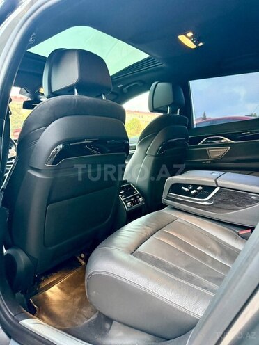 BMW 740 2018, 110,000 km - 2.0 l - Sumqayıt