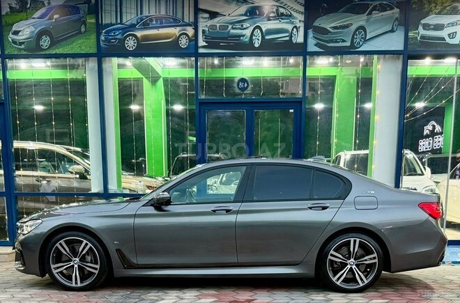 BMW 740 2018, 110,000 km - 2.0 l - Sumqayıt