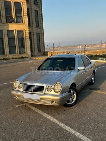 Mercedes E 200 1995, 460,000 km - 2.0 l - Bakı