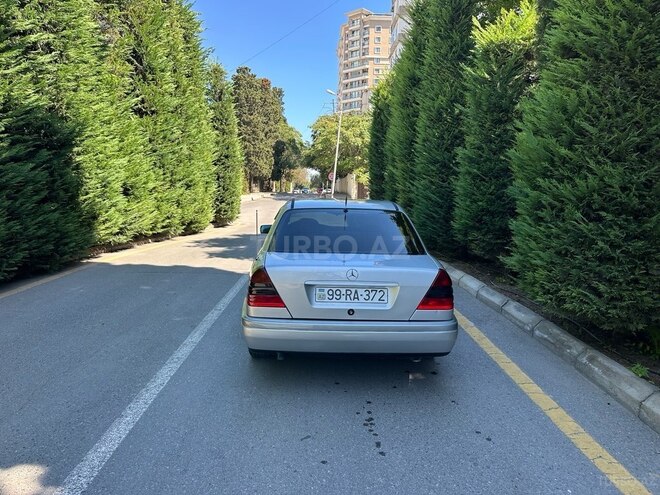 Mercedes C 180 1995, 380,000 km - 1.8 l - Bakı