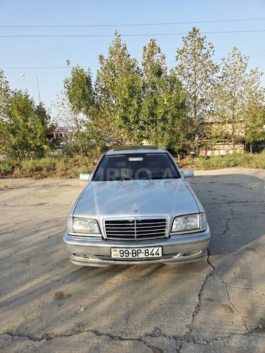 Mercedes C 230 1999, 275,000 km - 2.3 l - Beyləqan