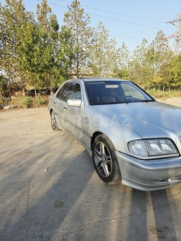Mercedes C 230 1999, 275,000 km - 2.3 l - Beyləqan