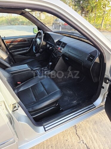 Mercedes C 230 1999, 275,000 km - 2.3 l - Beyləqan