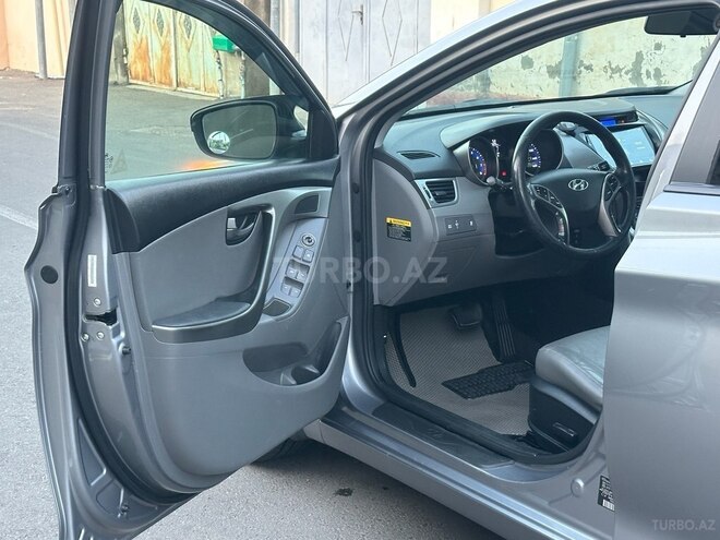 Hyundai Elantra 2013, 177,028 km - 1.8 l - Gəncə
