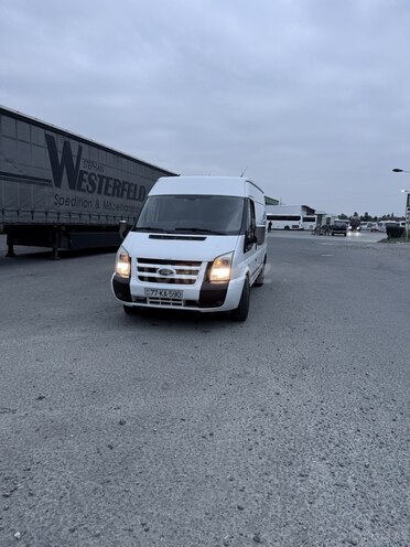 Ford Transit 2009, 280,000 km - 3.2 l - Xaçmaz