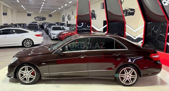 Mercedes E 250 2011, 285,005 km - 1.8 l - Sumqayıt