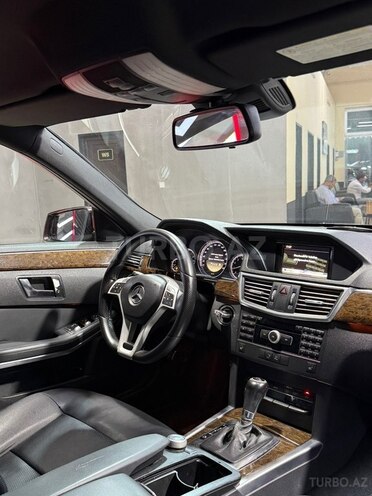 Mercedes E 250 2011, 285,005 km - 1.8 l - Sumqayıt