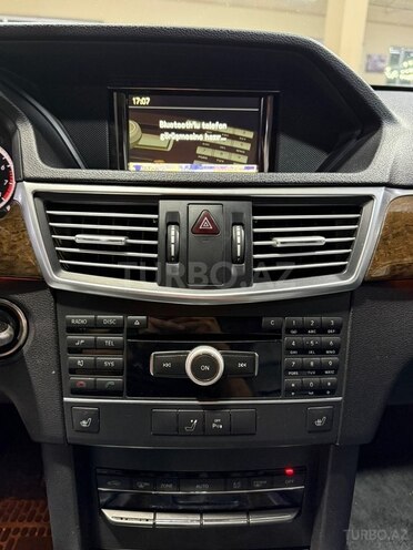 Mercedes E 250 2011, 285,005 km - 1.8 l - Sumqayıt