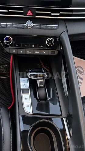 Hyundai Elantra 2025, 11,250 km - 1.5 л - Sumqayıt