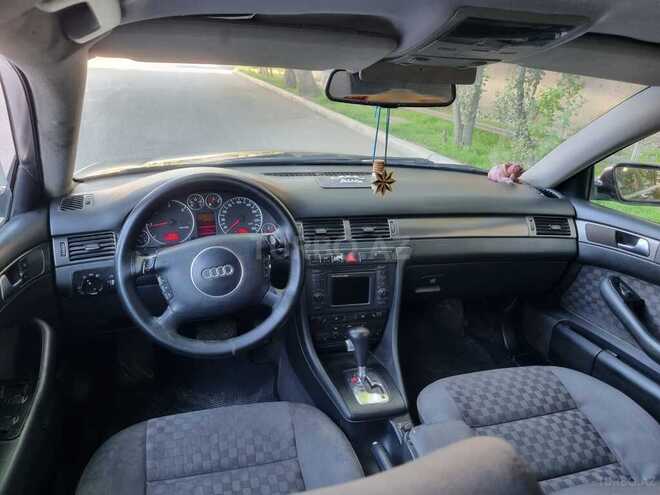 Audi A6 allroad 2002, 260,000 km - 2.5 l - Yevlax
