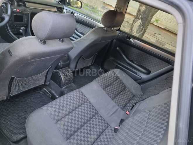 Audi A6 allroad 2002, 260,000 km - 2.5 l - Yevlax