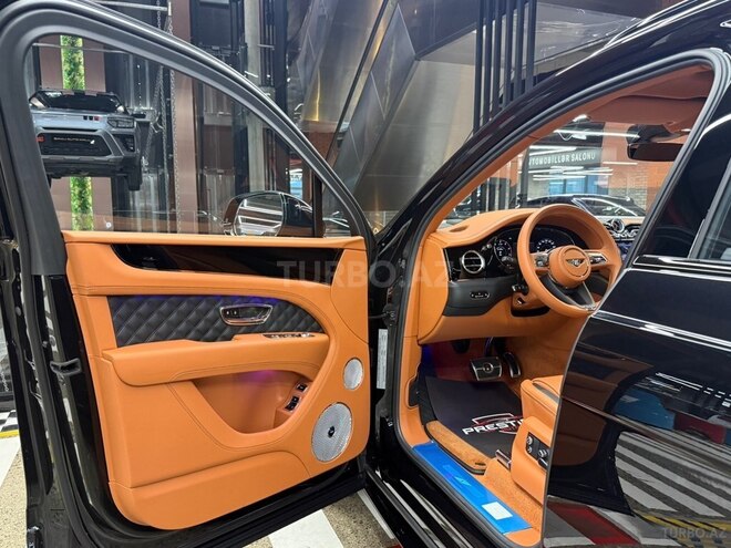 Bentley Bentayga 2025, 0 km - 4.0 l - Bakı