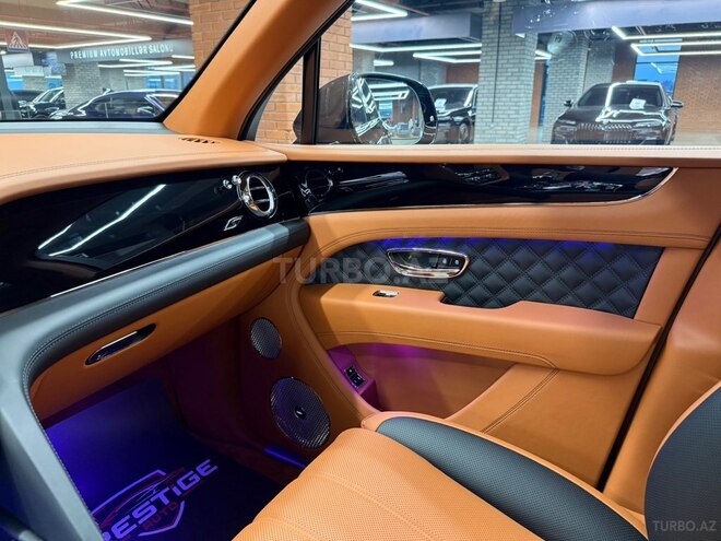 Bentley Bentayga 2025, 0 km - 4.0 l - Bakı