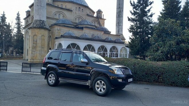 Toyota Land Cruiser Prado 2006, 355,000 km - 2.7 l - Zaqatala
