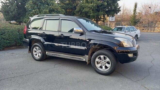 Toyota Land Cruiser Prado 2006, 355,000 km - 2.7 l - Zaqatala