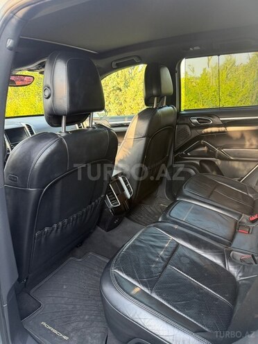 Porsche Cayenne 2013, 158,000 km - 3.6 л - Bakı