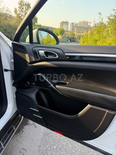 Porsche Cayenne 2013, 158,000 km - 3.6 л - Bakı