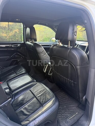 Porsche Cayenne 2013, 158,000 km - 3.6 л - Bakı