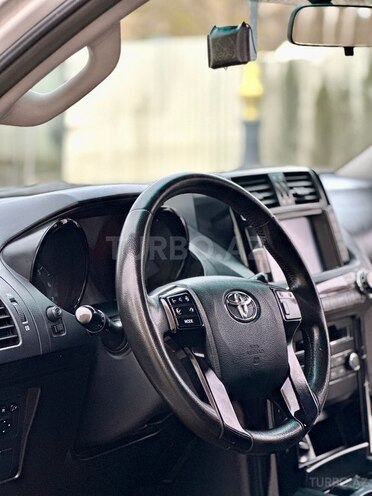 Toyota Land Cruiser Prado 2012, 240,000 km - 2.7 л - Bakı
