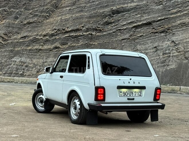 LADA (VAZ) Niva 2015, 180,000 km - 1.7 l - Lerik