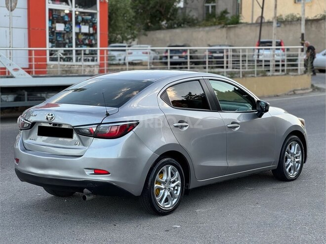 Toyota Yaris iA 2016, 249,700 km - 1.5 l - Bakı