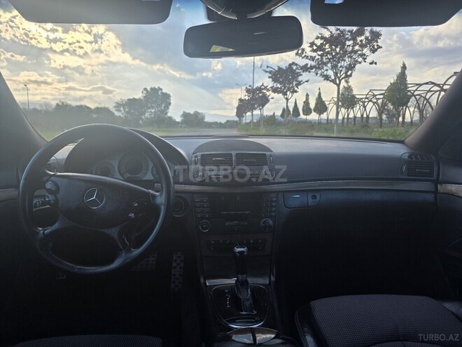 Mercedes E 240 2003, 409,233 km - 2.6 l - Bakı