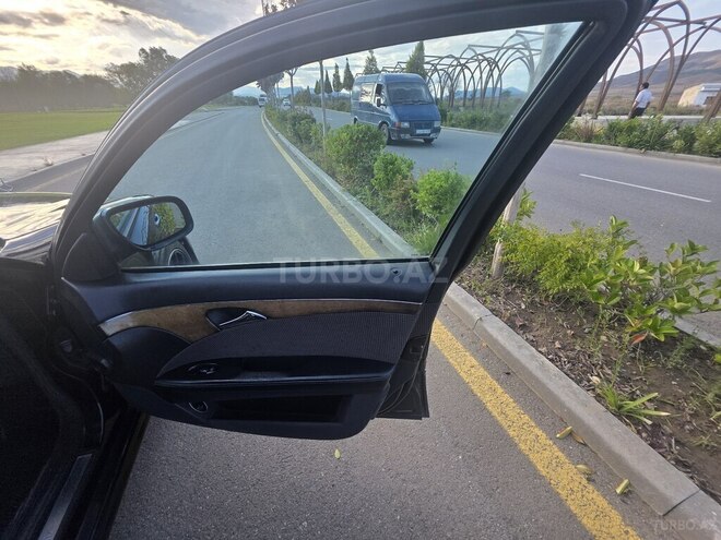Mercedes E 240 2003, 409,233 km - 2.6 l - Bakı