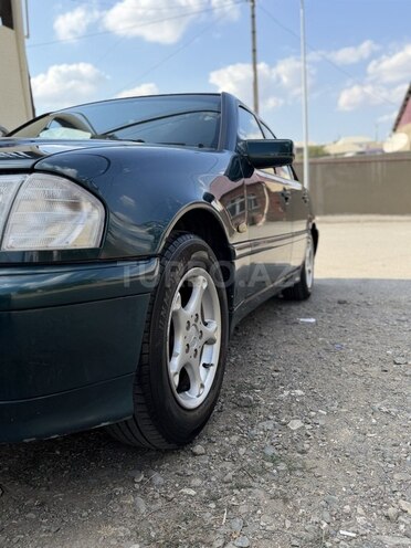 Mercedes C 180 1998, 410,000 km - 1.8 l - Gəncə