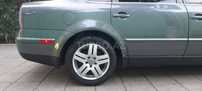 Volkswagen Passat 2003, 247,853 km - 1.8 l - Bakı
