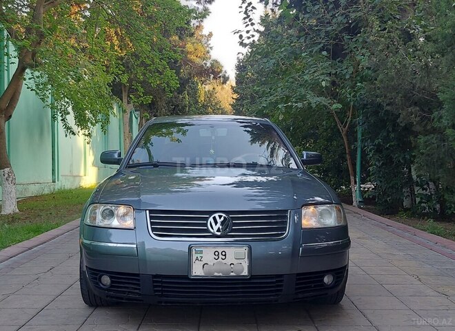 Volkswagen Passat 2003, 247,853 km - 1.8 l - Bakı