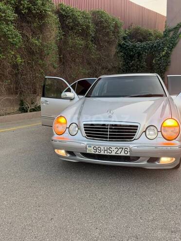 Mercedes E 240 1999, 373,000 km - 2.4 l - Bakı