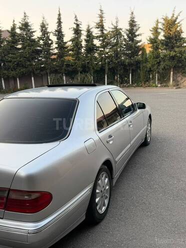 Mercedes E 240 1999, 373,000 km - 2.4 l - Bakı