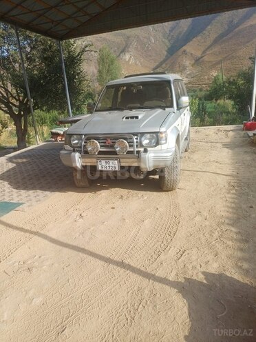 Mitsubishi Pajero 1994, 350,000 km - 2.8 л - Tovuz