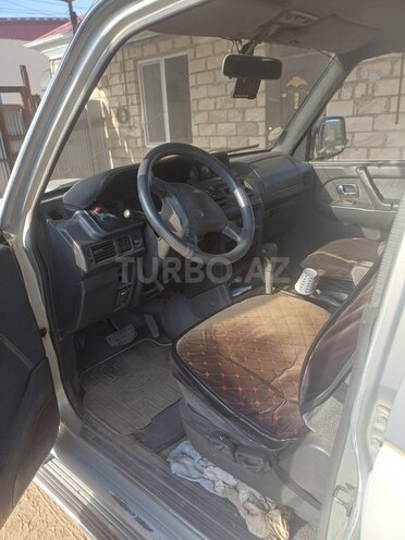 Mitsubishi Pajero 1994, 350,000 km - 2.8 л - Tovuz