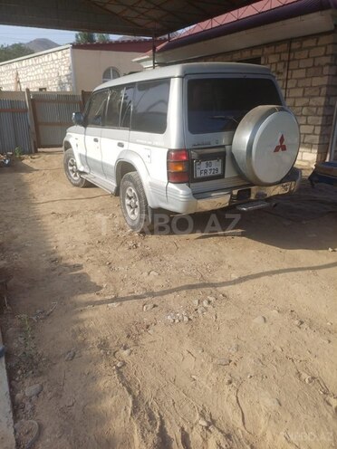Mitsubishi Pajero 1994, 350,000 km - 2.8 л - Tovuz