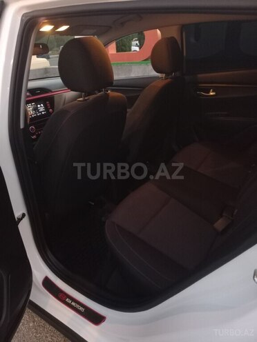 Kia Rio X-Line 2021, 39,680 km - 1.6 l - Gəncə