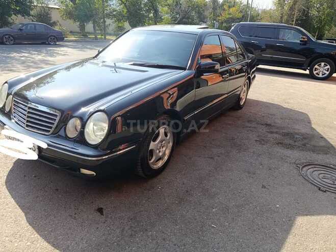 Mercedes E 320 2000, 247,300 km - 3.2 l - Bakı