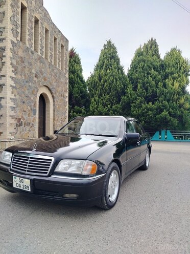 Mercedes C 230 1997, 256,458 km - 2.3 l - Qazax