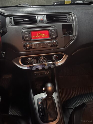 Kia Rio 2015, 158,000 km - 1.4 l - Bakı