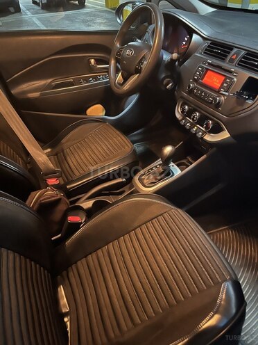 Kia Rio 2015, 158,000 km - 1.4 l - Bakı