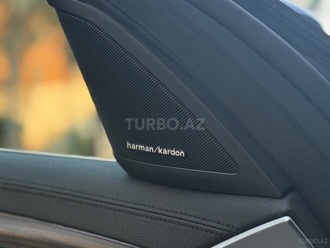 BMW  2020, 118,000 km - 2.0 л - Bakı