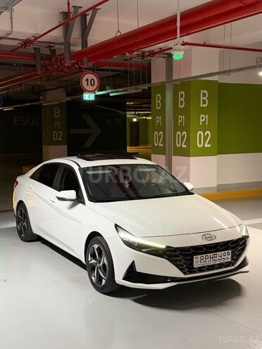 Hyundai Elantra 2023, 60,500 km - 2.0 l - Bakı