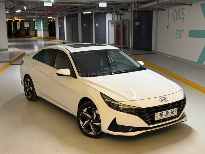 Hyundai Elantra 2023, 60,500 km - 2.0 l - Bakı